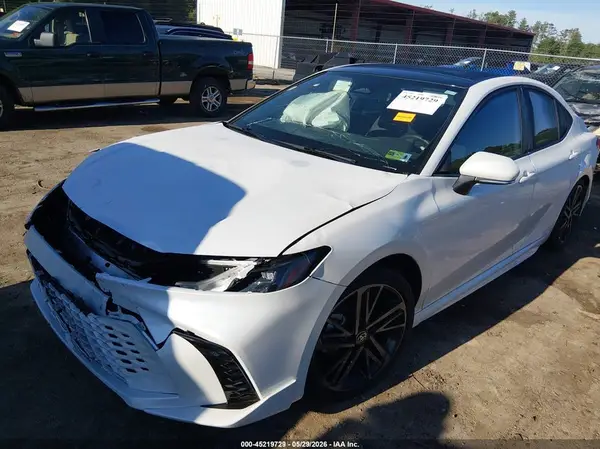 4T1DBADK2SU508555 2025 TOYOTA CAMRY - Image 2