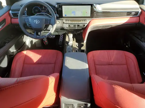 4T1DBADK2SU511584 2025 TOYOTA CAMRY - Image 8