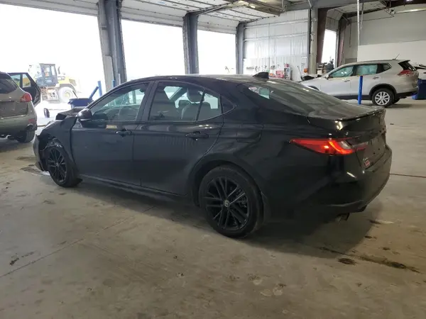 4T1DBADK2SU518163 2025 TOYOTA CAMRY - Image 2