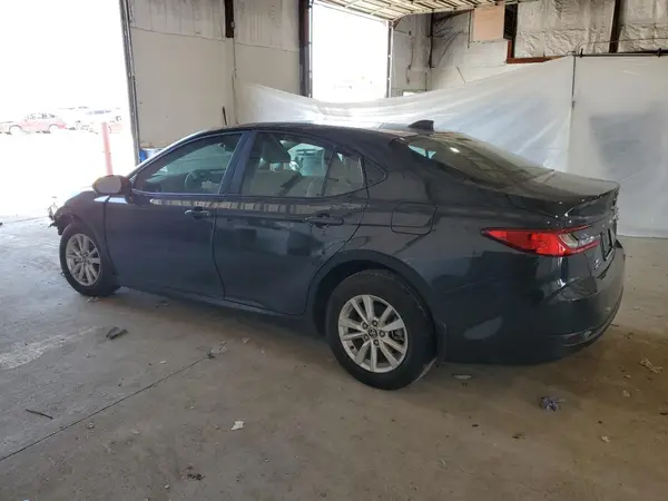 4T1DBADK2SU520687 2025 TOYOTA CAMRY - Image 2