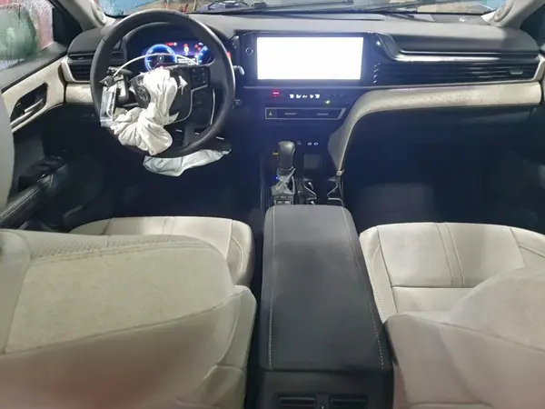4T1DBADK2SU522262 2025 TOYOTA CAMRY - Image 8