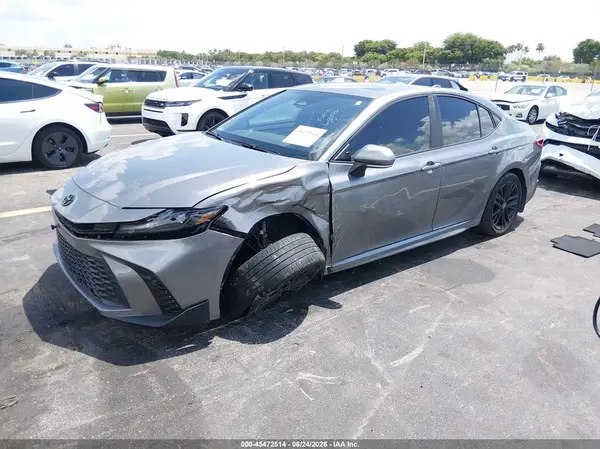 4T1DBADK2SU523573 2025 TOYOTA CAMRY - Image 2