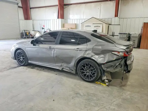 4T1DBADK2SU524173 2025 TOYOTA CAMRY - Image 2