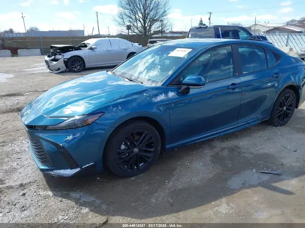 4T1DBADK2SU526098 2025 TOYOTA CAMRY - Image 2