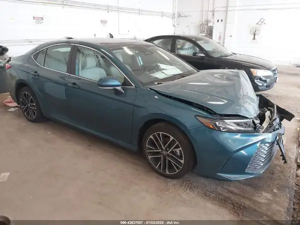 4T1DBADK2SU527848 2025 TOYOTA CAMRY - Image 1