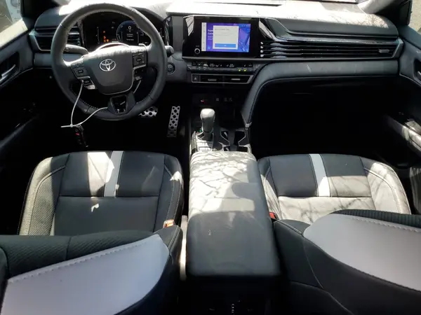 4T1DBADK2SU529664 2025 TOYOTA CAMRY - Image 8