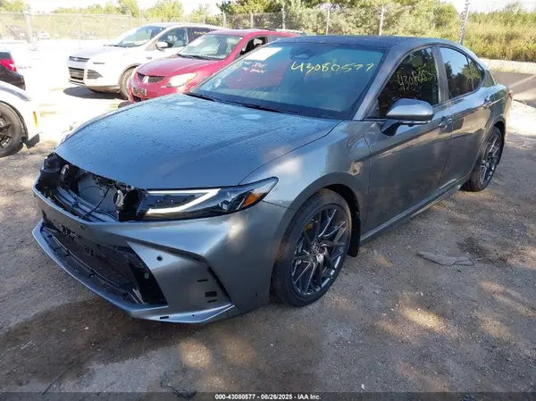 4T1DBADK2SU536839 2025 TOYOTA CAMRY - Image 2