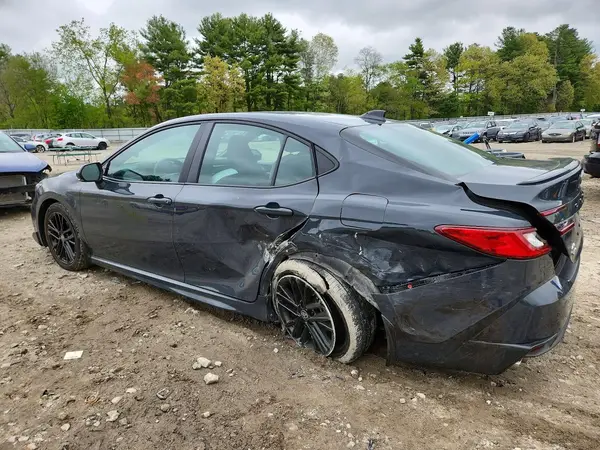 4T1DBADK2SU541149 2025 TOYOTA CAMRY - Image 2