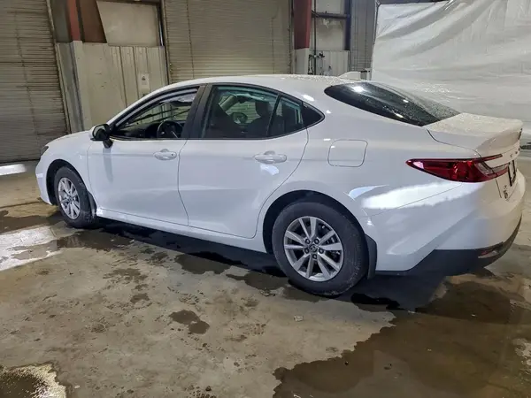 4T1DBADK2TU545588 2026 TOYOTA CAMRY - Image 2
