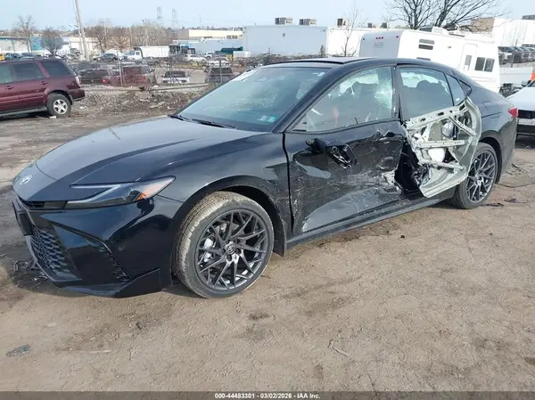 4T1DBADK2TU552976 2026 TOYOTA CAMRY - Image 2