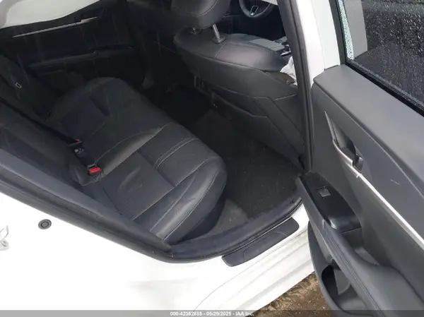 4T1DBADK3SU001504 2025 TOYOTA CAMRY - Image 8