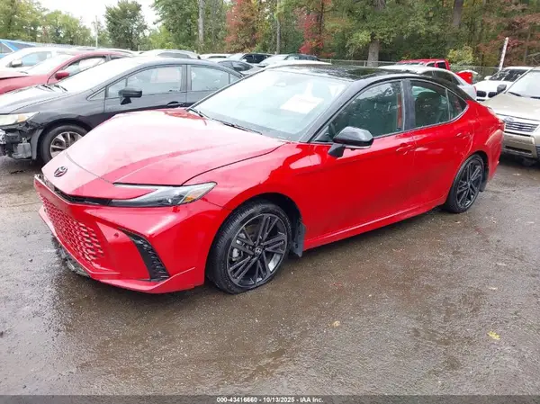 4T1DBADK3SU004998 2025 TOYOTA CAMRY - Image 2