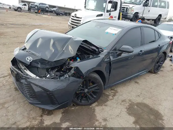 4T1DBADK3SU010980 2025 TOYOTA CAMRY - Image 2