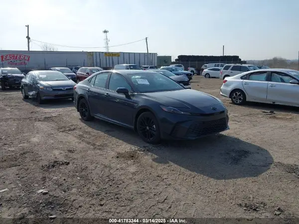 4T1DBADK3SU012485 2025 TOYOTA CAMRY - Image 1