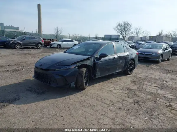 4T1DBADK3SU012485 2025 TOYOTA CAMRY - Image 2