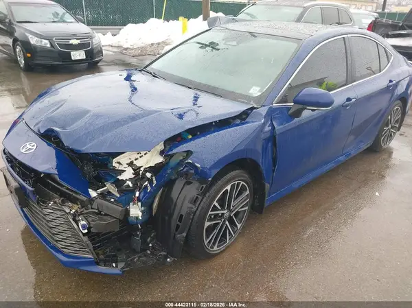 4T1DBADK3SU026709 2025 TOYOTA CAMRY - Image 2