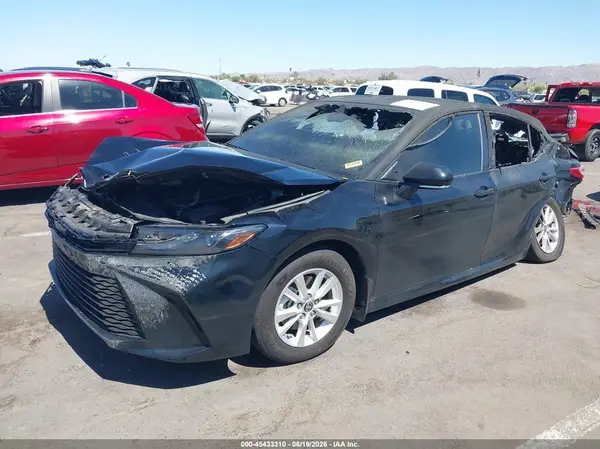 4T1DBADK3SU031327 2025 TOYOTA CAMRY - Image 2