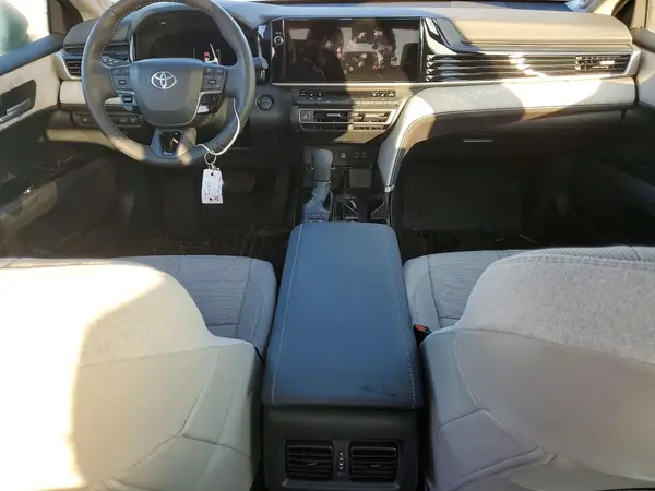 4T1DBADK3SU503476 2025 TOYOTA CAMRY - Image 8