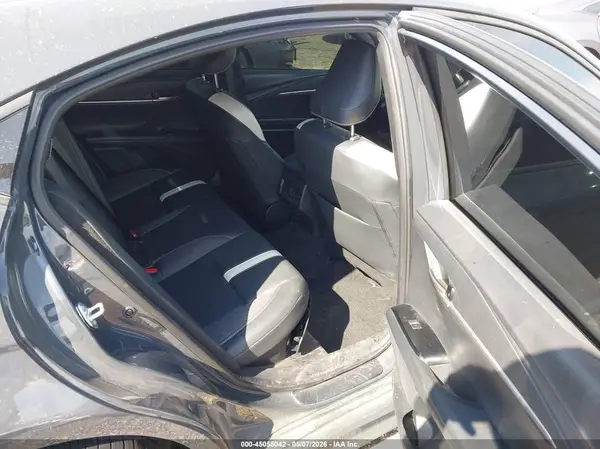 4T1DBADK3SU504448 2025 TOYOTA CAMRY - Image 8