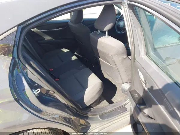 4T1DBADK3SU504840 2025 TOYOTA CAMRY - Image 8