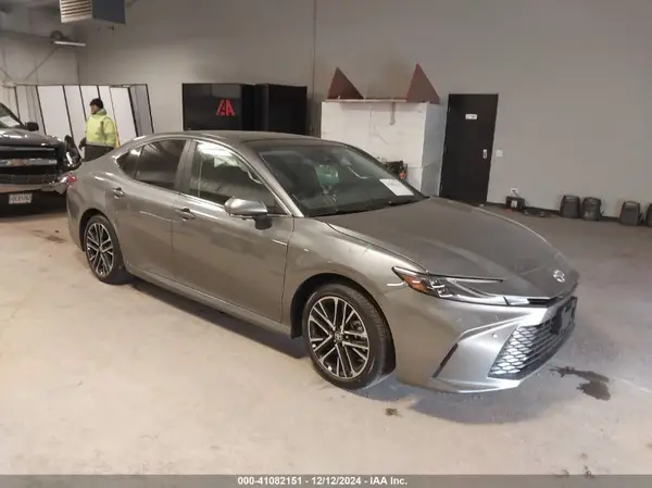 4T1DBADK3SU507429 2025 TOYOTA CAMRY - Image 1
