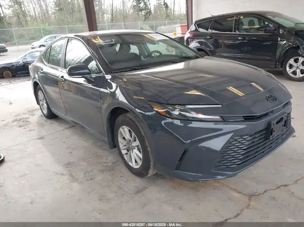 4T1DBADK3SU514686 2025 TOYOTA CAMRY - Image 1