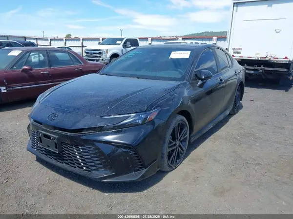 4T1DBADK3SU521380 2025 TOYOTA CAMRY - Image 2