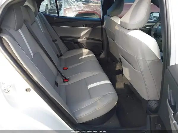 4T1DBADK3SU524537 2025 TOYOTA CAMRY - Image 8