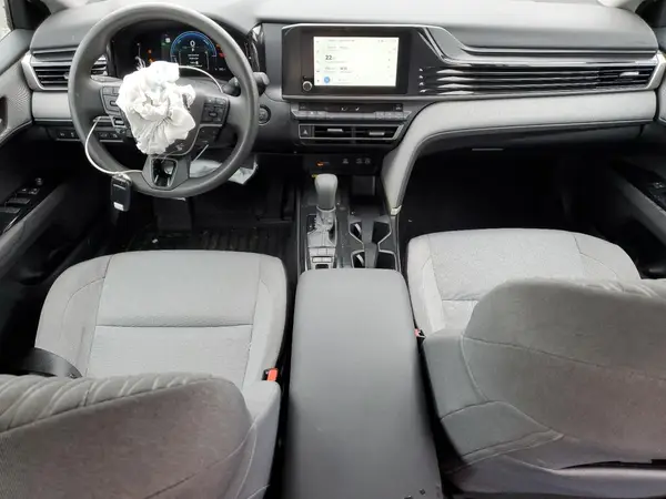 4T1DBADK3SU534193 2025 TOYOTA CAMRY - Image 8