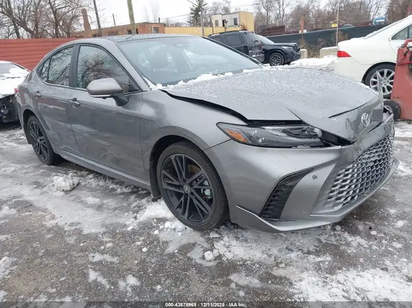 4T1DBADK3SU534923 2025 TOYOTA CAMRY - Image 1