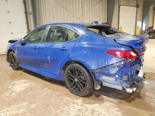 4T1DBADK4SU008557 2025 TOYOTA CAMRY - Image 2