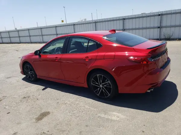 4T1DBADK4SU010664 2025 TOYOTA CAMRY - Image 2