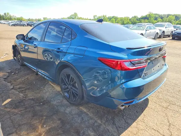 4T1DBADK4SU014245 2025 TOYOTA CAMRY - Image 2