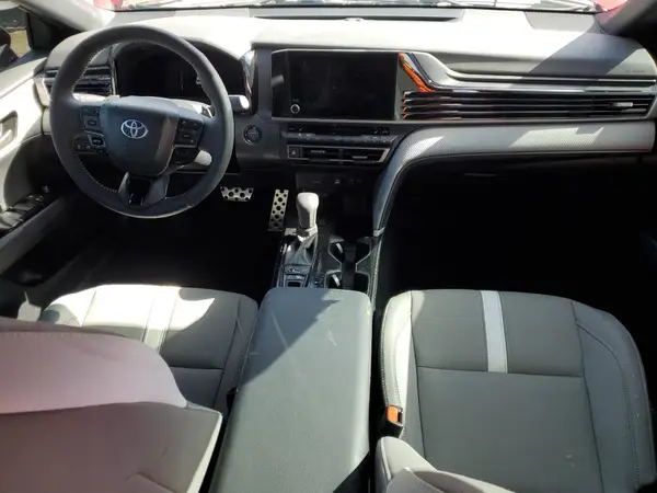 4T1DBADK4SU021549 2025 TOYOTA CAMRY - Image 8
