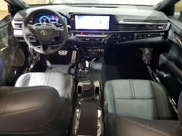 4T1DBADK4SU024306 2025 TOYOTA CAMRY - Image 8