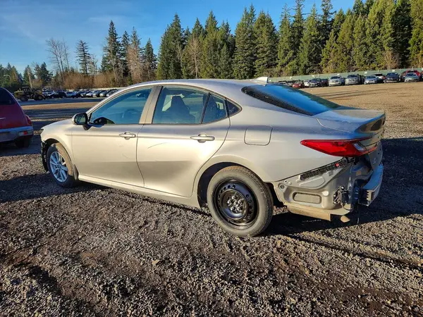 4T1DBADK4SU505804 2025 TOYOTA CAMRY - Image 2