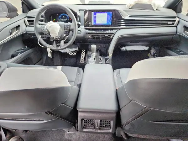 4T1DBADK4SU506774 2025 TOYOTA CAMRY - Image 8
