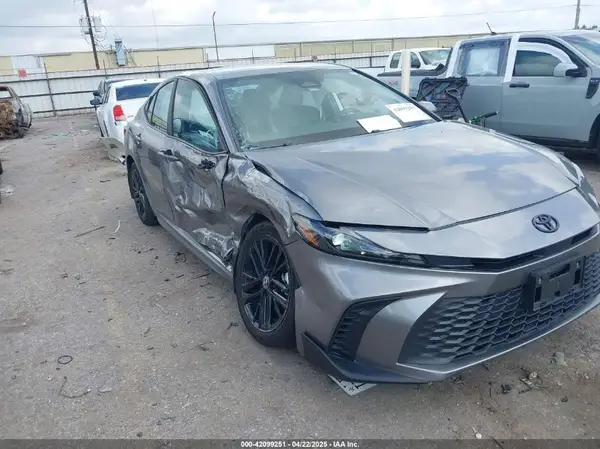 4T1DBADK4SU510470 2025 TOYOTA CAMRY - Image 1