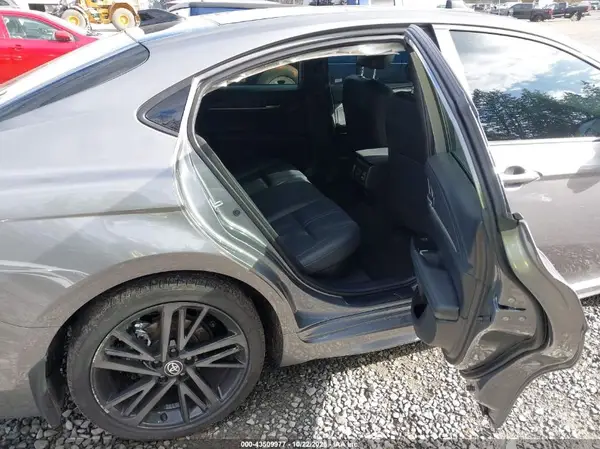 4T1DBADK4SU515815 2025 TOYOTA CAMRY - Image 8