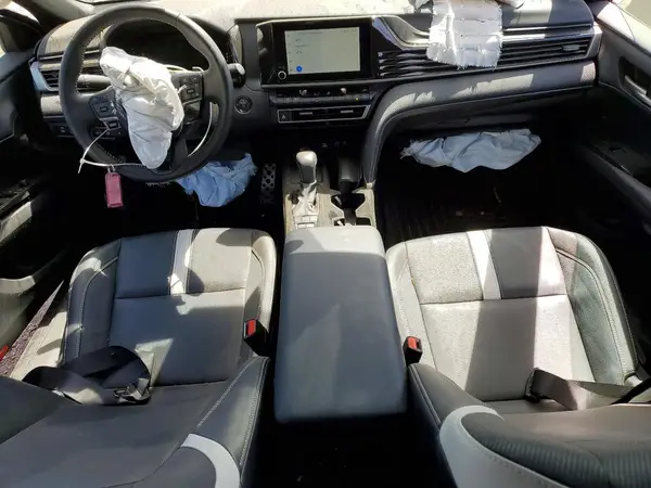 4T1DBADK4SU524899 2025 TOYOTA CAMRY - Image 8