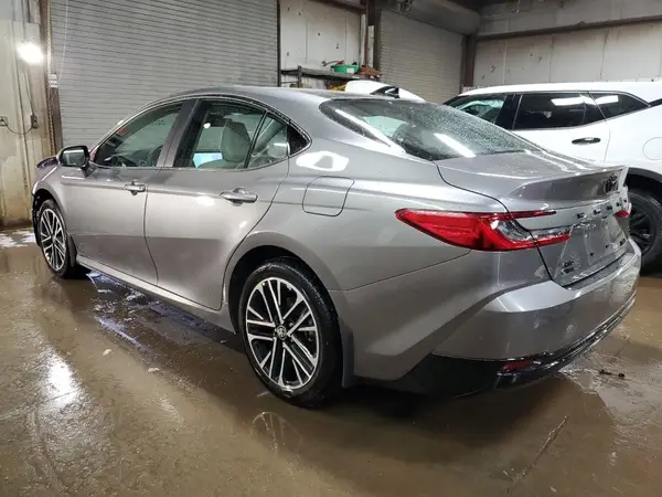 4T1DBADK4SU526734 2025 TOYOTA CAMRY - Image 2
