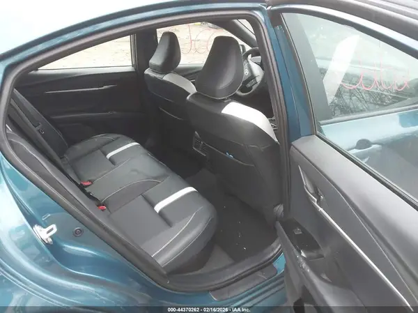 4T1DBADK4SU539693 2025 TOYOTA CAMRY - Image 8