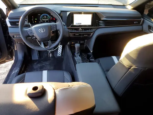 4T1DBADK4TU544572 2026 TOYOTA CAMRY - Image 8