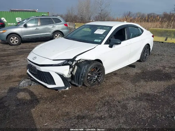4T1DBADK5SU000838 2025 TOYOTA CAMRY - Image 2
