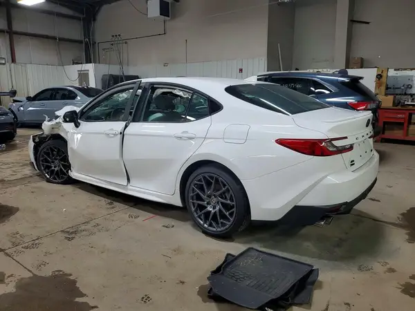 4T1DBADK5SU016568 2025 TOYOTA CAMRY - Image 2