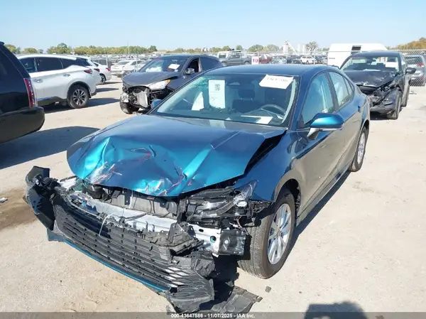 4T1DBADK5SU018045 2025 TOYOTA CAMRY - Image 2