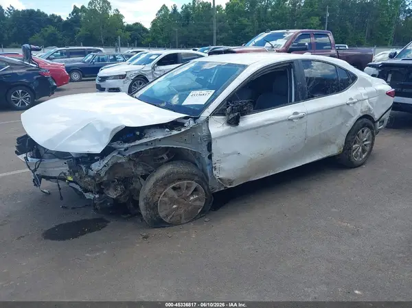 4T1DBADK5SU027571 2025 TOYOTA CAMRY - Image 2