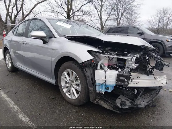 4T1DBADK5SU505035 2025 TOYOTA CAMRY - Image 1