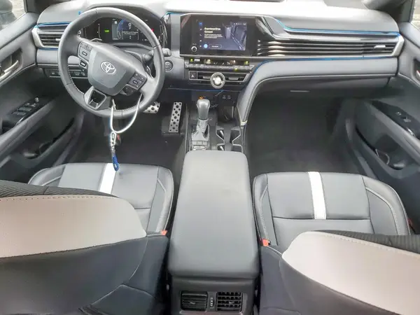 4T1DBADK5SU505049 2025 TOYOTA CAMRY - Image 8