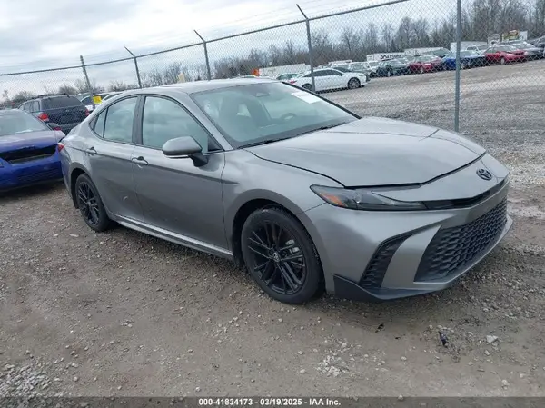 4T1DBADK5SU510042 2025 TOYOTA CAMRY - Image 1